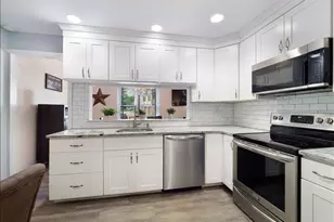 338 Sierra Vista Ln, Valley Cottage, NY 10989 - Photo 13
