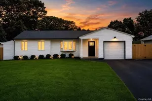 16 Adobe Dr, Shirley, NY 11967 - Photo 3