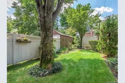 3324 214th Street, Bayside, NY 11361 - Photo 29