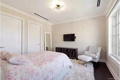 3000 Royal Court #3206, North Hills, NY 11040 - Photo 23
