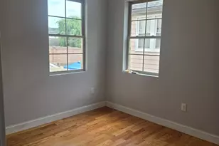 13055 123rd St, Ozone Park, NY 11420 - Photo 5