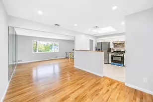 18 Dexter Ln, Kings Park, NY 11754 - Photo 5