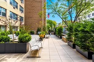 333 E 46th St, New York, NY 10017 - Photo 1