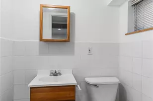 161-26 84th Rd, Briarwood, NY 11432 - Photo 15