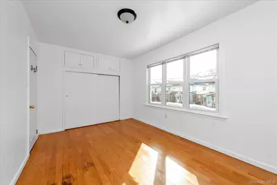 70-15 Manse Street, Forest Hills, NY 11375 - Photo 15