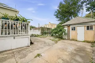 1667 E 51st St, Brooklyn, NY 11234 - Photo 27