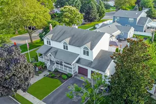 14 Arthur St, Farmingdale, NY 11735 - Photo 3
