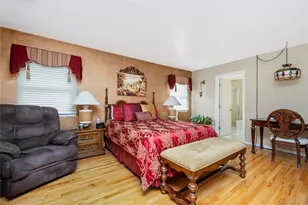 14 Arthur St, Farmingdale, NY 11735 - Photo 21