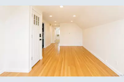 545 E Park Avenue, Long Beach, NY 11561 - Photo 3