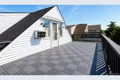 545 E Park Avenue, Long Beach, NY 11561 - Photo 25