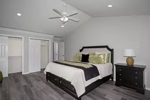 121 Overlook Dr, Farmingville, NY 11738 - Photo 11