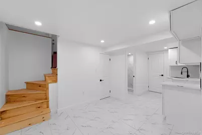18704 Williamson Avenue, Springfield Gardens, NY 11413 - Photo 11