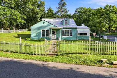 10 Birchwood Terrace, Poughkeepsie, NY 12601 - Photo 1
