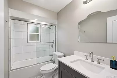 430 Hilda Street, East Meadow, NY 11554 - Photo 7