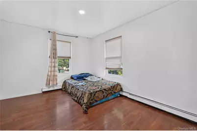 139 Smith Street, Amityville, NY 11701 - Photo 17