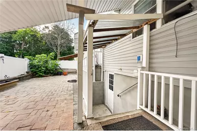 139 Smith Street, Amityville, NY 11701 - Photo 21