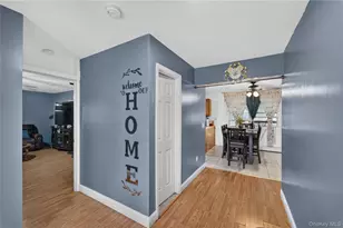 139 Smith St, Amityville, NY 11701 - Photo 5