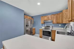 139 Smith St, Amityville, NY 11701 - Photo 9