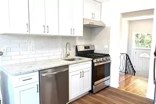 65 Florida Ave, Island Park, NY 11558 - Photo 3