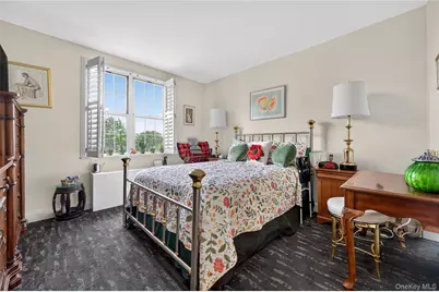 50 Merrick Avenue #423, East Meadow, NY 11554 - Photo 7
