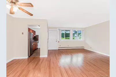 9 Wyndover Woods Lane #9-2, White Plains, NY 10603 - Photo 11
