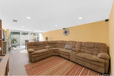 876 Greenbelt Parkway W, Holbrook, NY 11741 - Photo 23