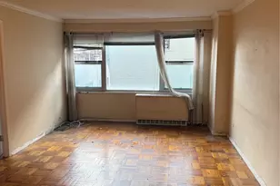 301 E 75th St, New York, NY 10021 - Photo 3