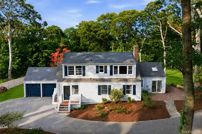 34 Old Field Road, Setauket, NY 11733 - Photo 5