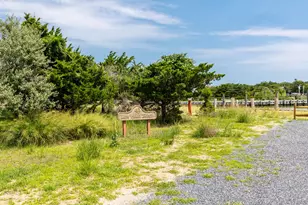 59 Isle of Wight Rd, East Hampton, NY 11937 - Photo 23