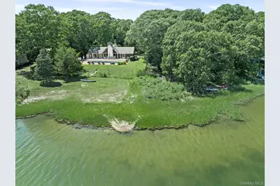 59 Isle Of Wight Road, East Hampton, NY 11937 - Photo 3