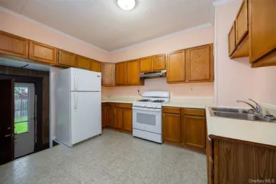 42 Oak Street, Beacon, NY 12508 - Photo 9