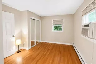 32 Robinson Ave, Medford, NY 11763 - Photo 7