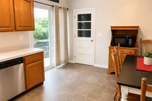 32 Robinson Ave, Medford, NY 11763 - Photo 5