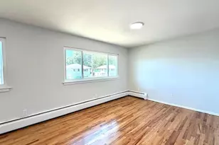 65 Florida Ave, Island Park, NY 11558 - Photo 7