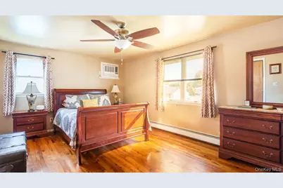 487 Nicolls Road, Deer Park, NY 11729 - Photo 13