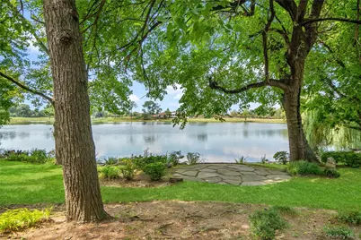 18 Lake Road, Great Neck, NY 11020 - Photo 3
