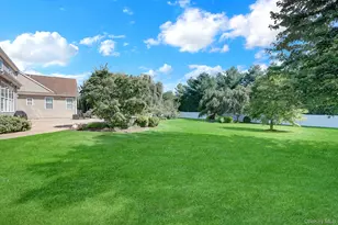 3 Sherwood Dr, Shoreham, NY 11786 - Photo 39