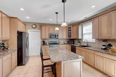 3 Sherwood Drive, Shoreham, NY 11786 - Photo 9
