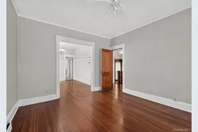 1125 Victory Boulevard, New York, NY 10301 - Photo 5