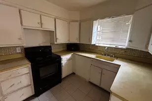 305 10th Ave, East Northport, NY 11731 - Photo 3