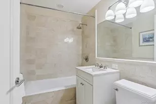 10 City Pl, White Plains, NY 10601 - Photo 31