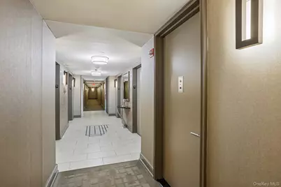 10 City Place #9C, White Plains, NY 10601 - Photo 5