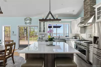 12 Flax Pond Woods Road, East Setauket, NY 11733 - Photo 7