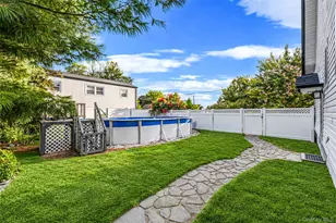 750 Howard Ave, Copiague, NY 11726 - Photo 25