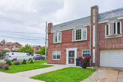 9001 70th Drive, Forest Hills, NY 11375 - Photo 23