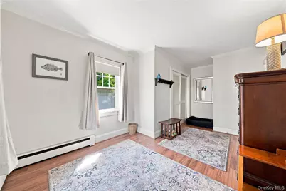 556 N Windsor Avenue, Brightwaters, NY 11718 - Photo 37