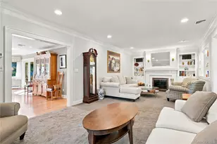 556 N Windsor Ave, Brightwaters, NY 11718 - Photo 7