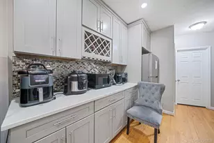 25-45 98th St, East Elmhurst, NY 11369 - Photo 31