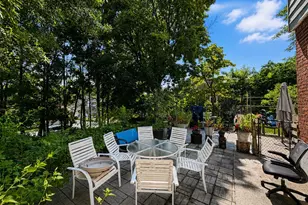 286 Eastchester Rd, New Rochelle, NY 10801 - Photo 17