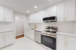 32 & 34 Oakwood Rd, Huntington, NY 11743 - Photo 25